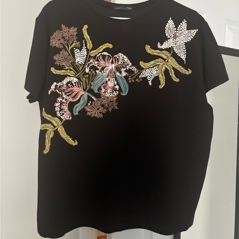 Zara black print tee
